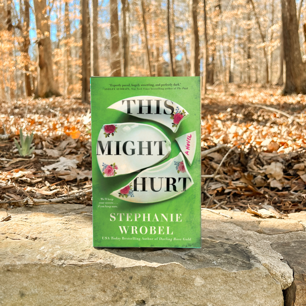 Photo of This Might Hurt by Stephanie Wrobel 